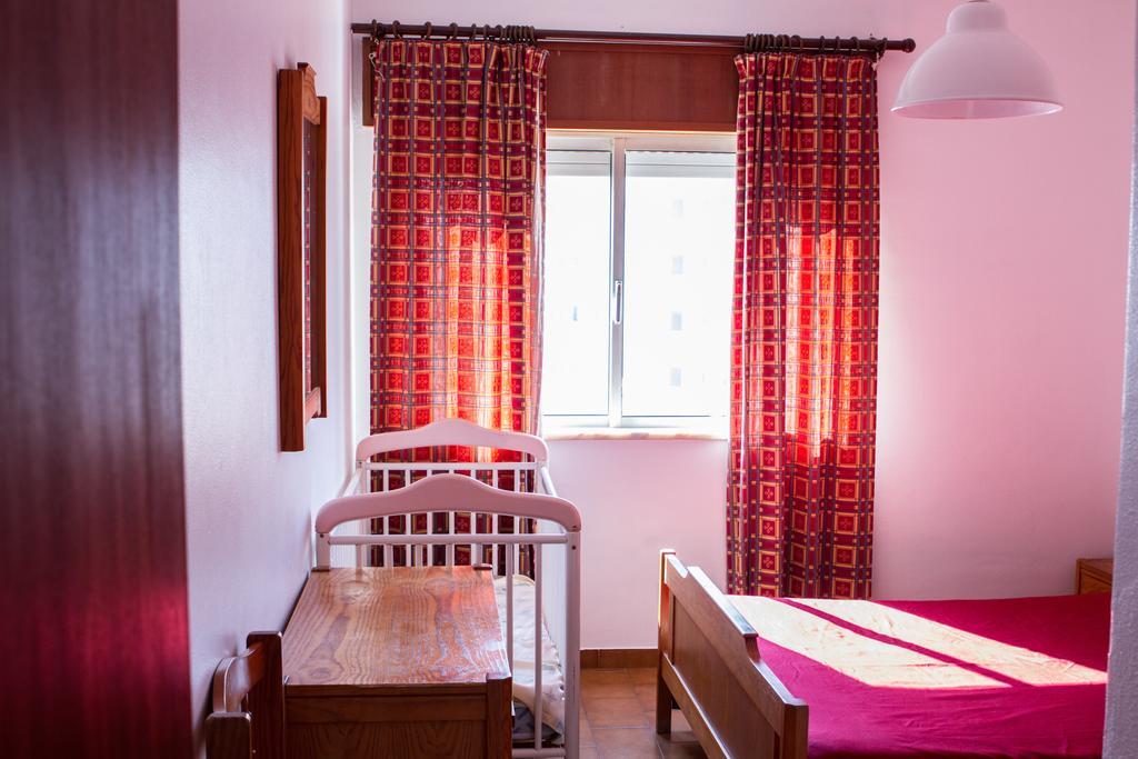 Columbia Apartamentos Turisticos Portimão Exteriör bild