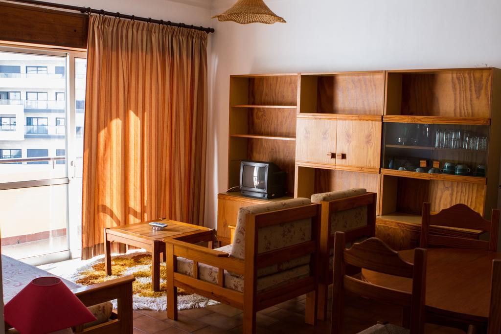 Columbia Apartamentos Turisticos Portimão Exteriör bild